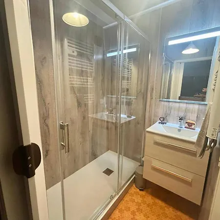 Mezzanine Avec Wifi, Coin Cabine, Proche Pistes, Les - Fr-1-593-34 Apartment Les Angles (Pyrenees-Orientales)